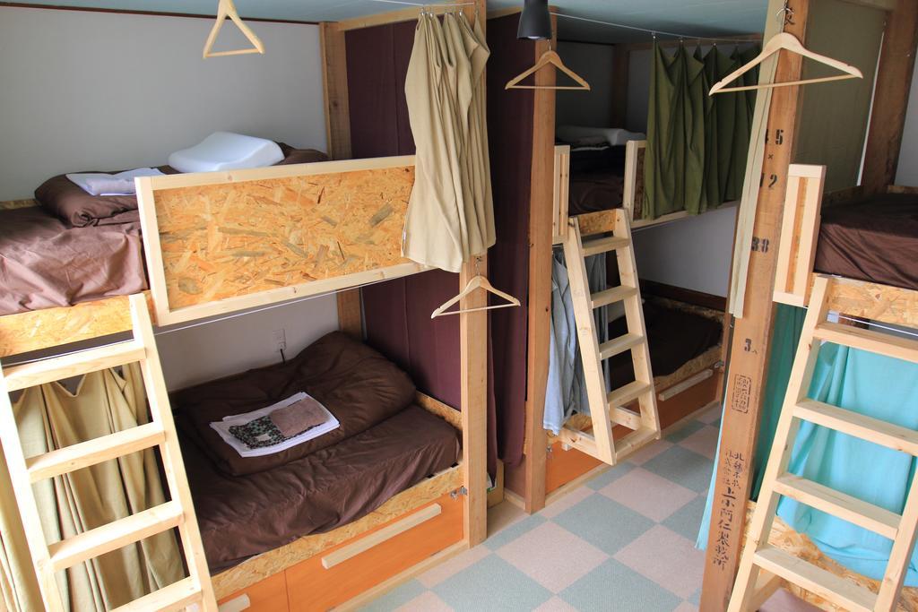 Good Trip & Bar Guest house Odawara